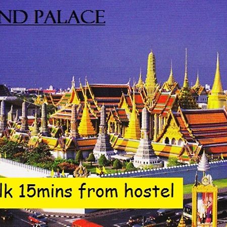 Q6 At 6 Hostel Bangkok Exterior photo